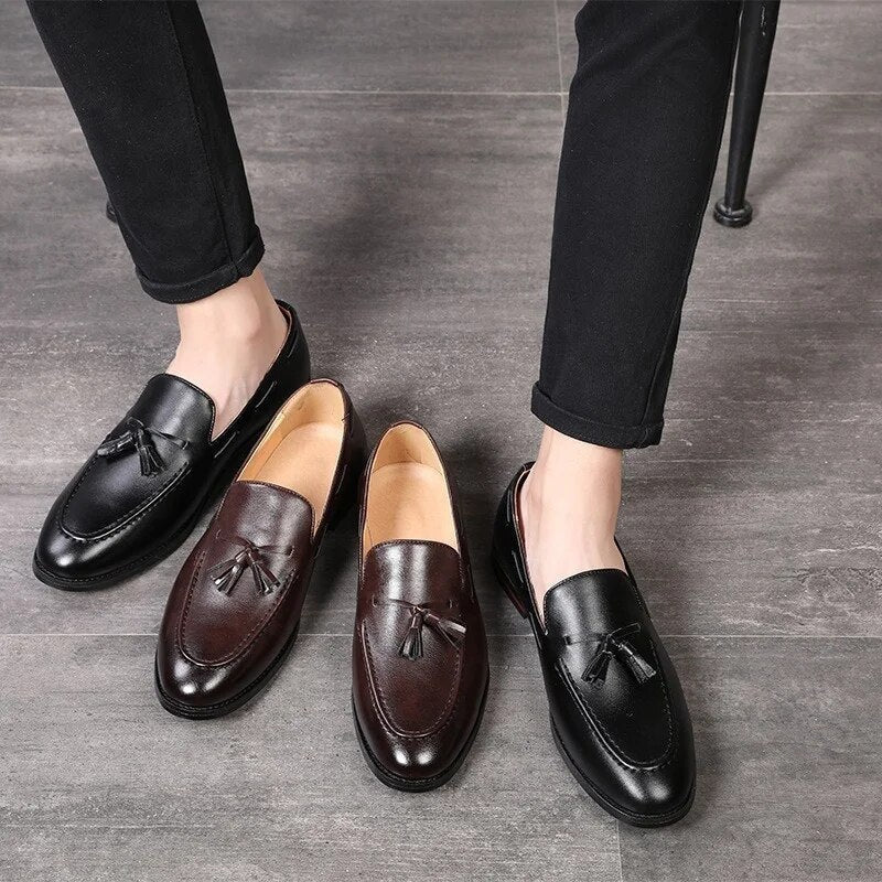 Aichashi Spring/Autumn New Classic Men Business Shoes British Breathable Simple Tassel Style Casual Dress Shoes Mens Loafers Size 37-48