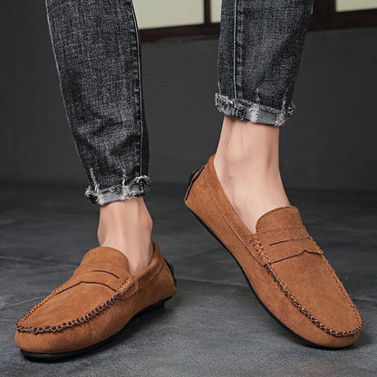 Aichashi New Suede Men Casual Shoes Breathable Comfort Slip-on Mens Driving Shoes Fashion Male Lazy Shoes Luxury Brand Loafers Moccasins