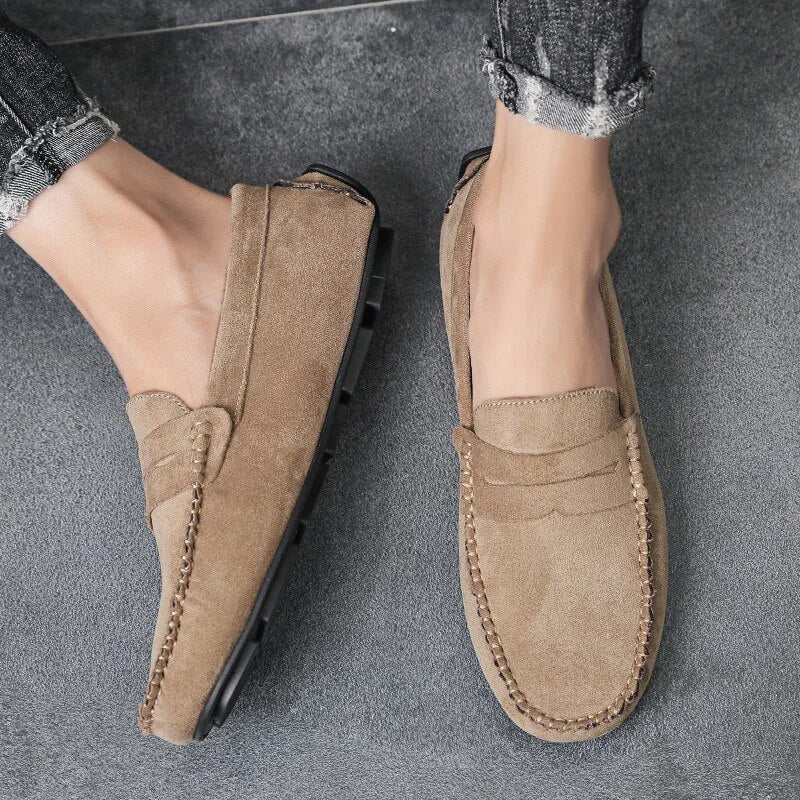 Aichashi New Suede Men Casual Shoes Breathable Comfort Slip-on Mens Driving Shoes Fashion Male Lazy Shoes Luxury Brand Loafers Moccasins