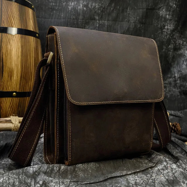 Aichashi  Men's Crazy Horse Leather Shoulder Bag iPad Genuine Leather Messenger Bag Vintage Casual Travel Bag Durable Leather Book Bag