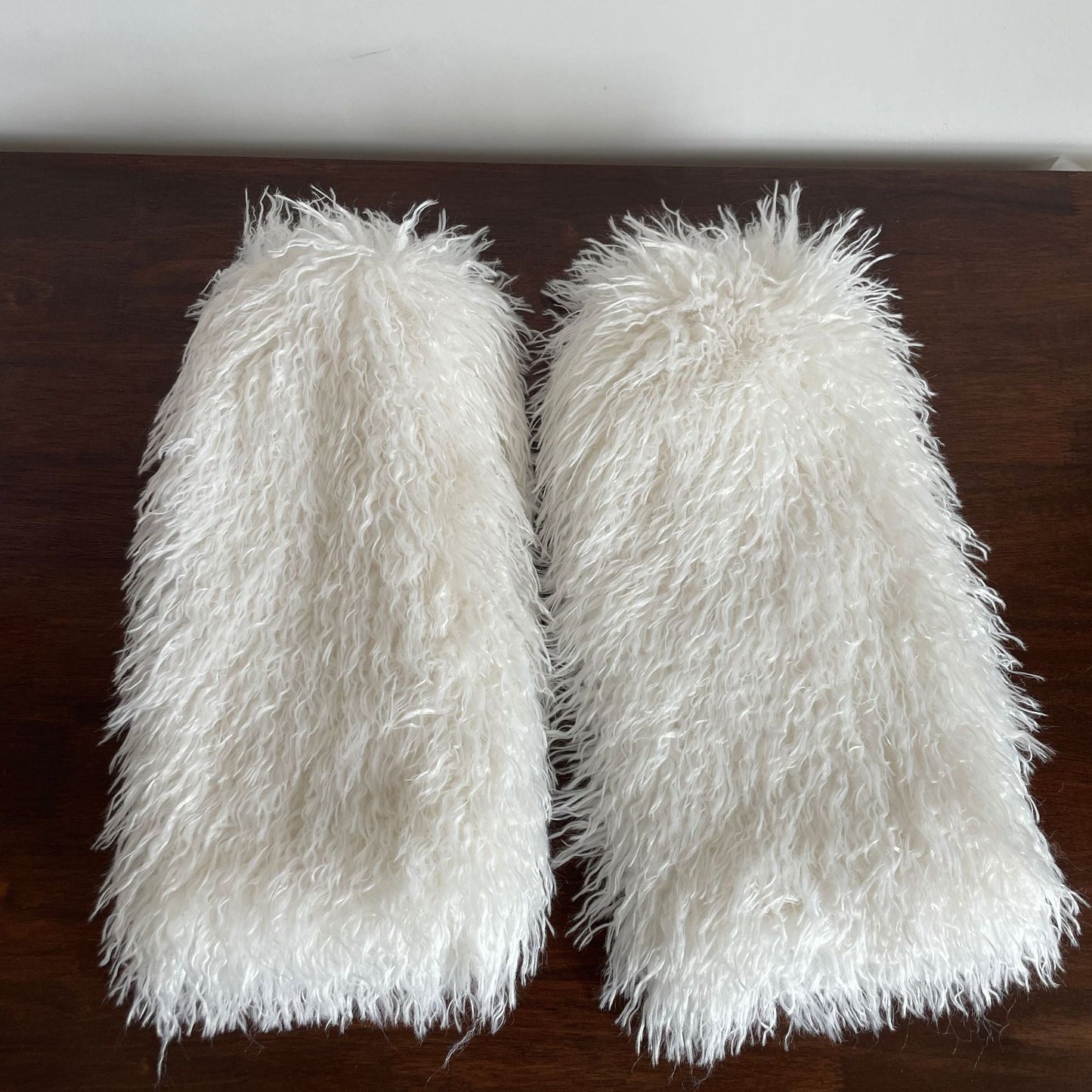 Aichashi fall trends 2024 outfits Teddy Leg Cover Autumn and Winter Vintage Modern Hot Girl Y2ky Sub-Culture Furry Leg Cover Thickened Slimming Faux Fur Socks