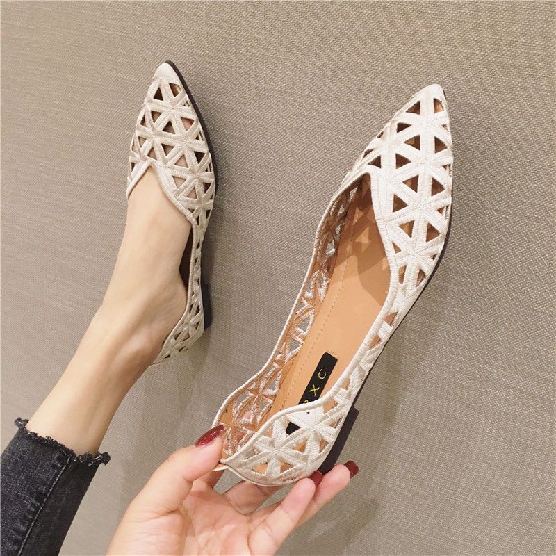 Aichashi Flat Shoes Women Summer Pointy Joker Hollow Leisure Commuter Flat Spring Shoes Elegant Women's Shoes Breathable Hole Shoes