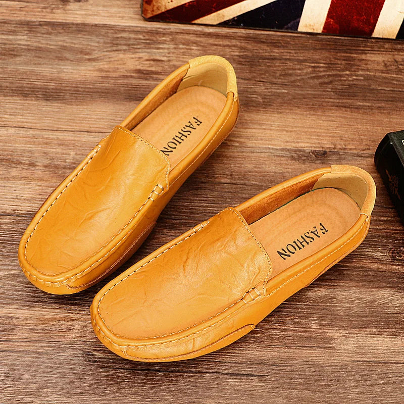 Aichashi Leather Shoes for Men Casual Male Soft Sole Comfortable Shoes Men Slip-On Male Loafers Moccasins Driving Shoe Big Size 38-47