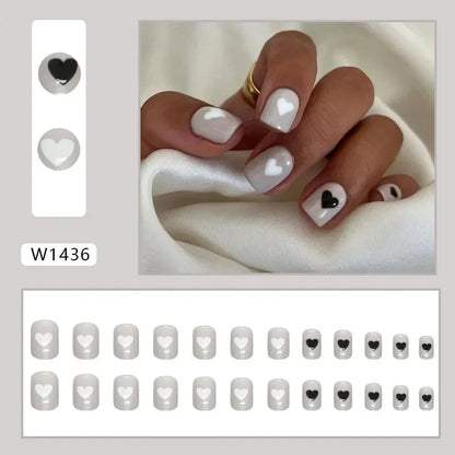 24pcs Black & White Love Heart Press On Nail Short Gray Design Fake Nail Art Full Coverage Waterproof Artificial False Nail