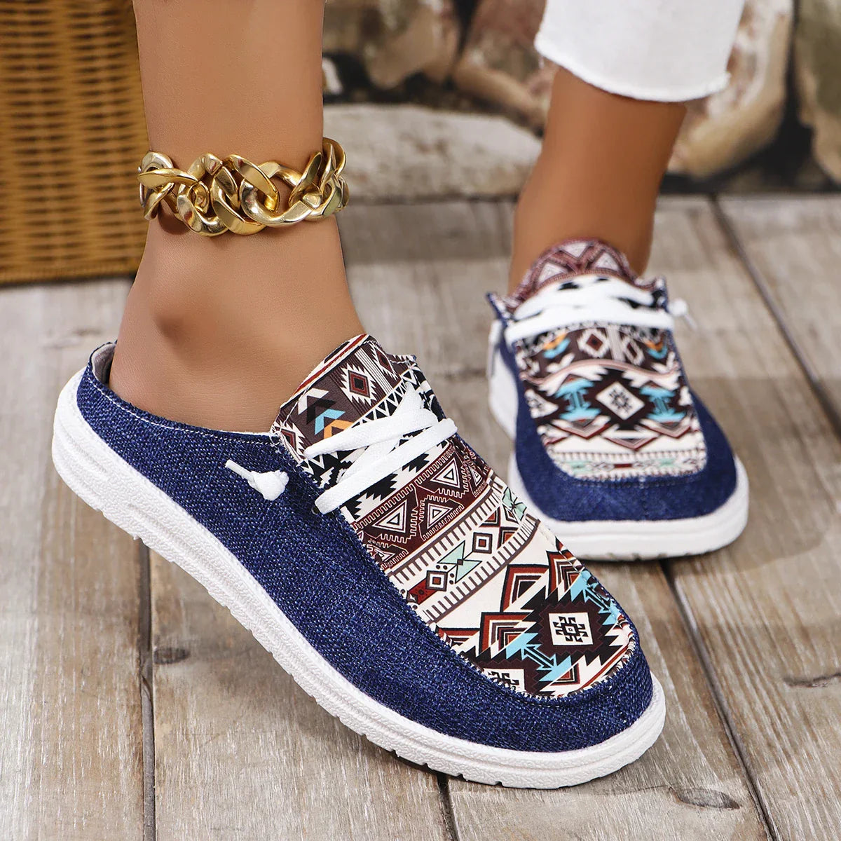 Aichashi Ethnic Style Printed Flat Shoes Women 2024 Summer Lightweight Slip On Canvas Shoes Woman Closed Toe Non Slip Casual Slippers