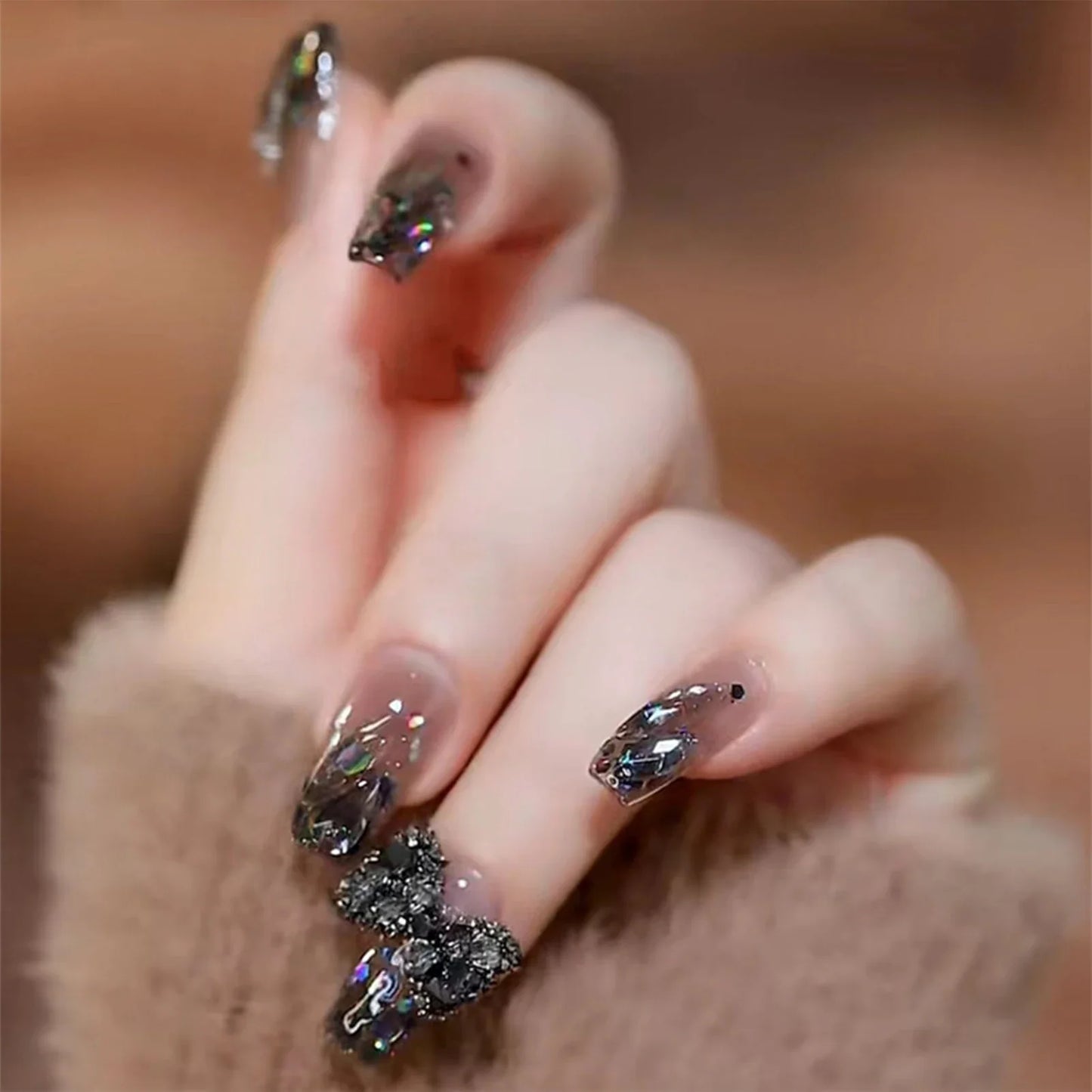 24Pcs Luxury Fake nail tips Women Wearable Press on Nails with Gold Glitter Diamond Full Cover Coffin Artificial Nails Tips