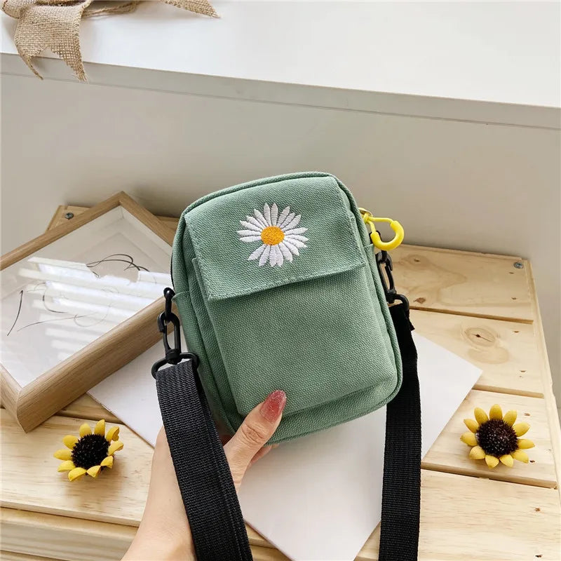 Aichashi Little Daisy Women's Crossbody Bag New Korean Canvas Mini Shoulder Bag Simple and Versatile Small Phone Bag