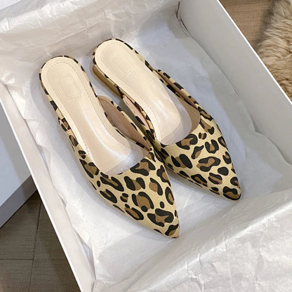 Aichashi 2024 Summer New Women's Fashion Slippers Pointy Leopard Print Design Light and Thin Low Heel Black Design Casual Shoes