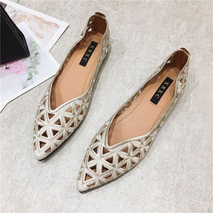 Aichashi Flat Shoes Women Summer Pointy Joker Hollow Leisure Commuter Flat Spring Shoes Elegant Women's Shoes Breathable Hole Shoes