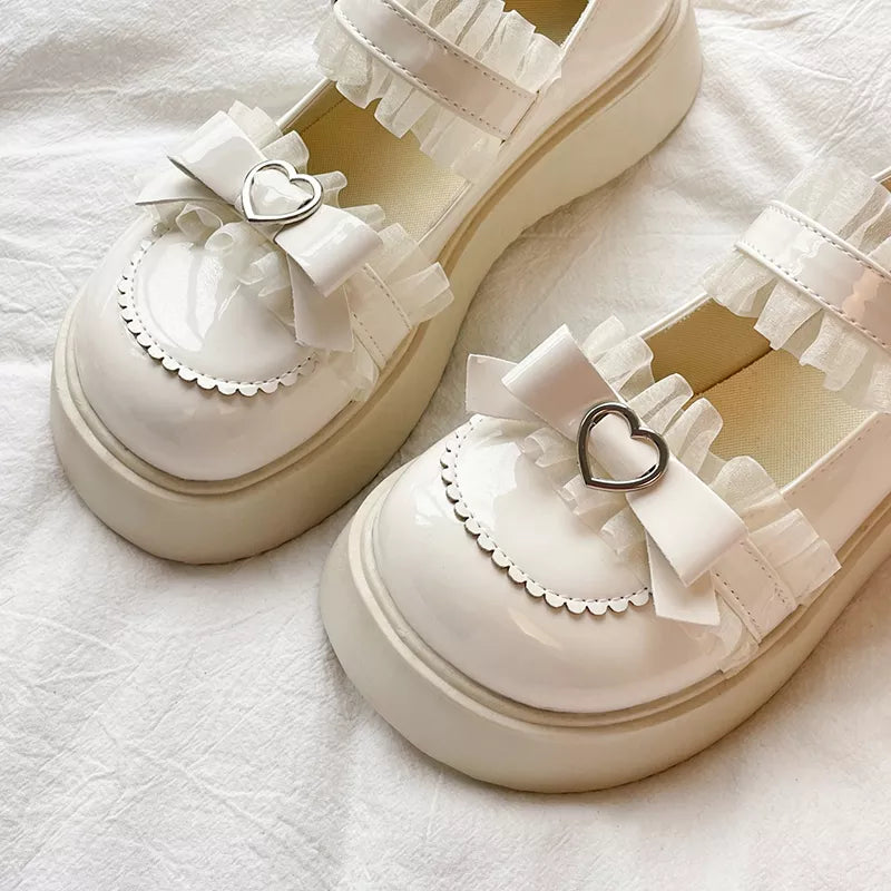 aichashi Kawaii Lace Bowknot White Lolita Shoes Women Heart Buckle Platform Mary Janes Woman Japanese Style Patent Leather Jk Shoes